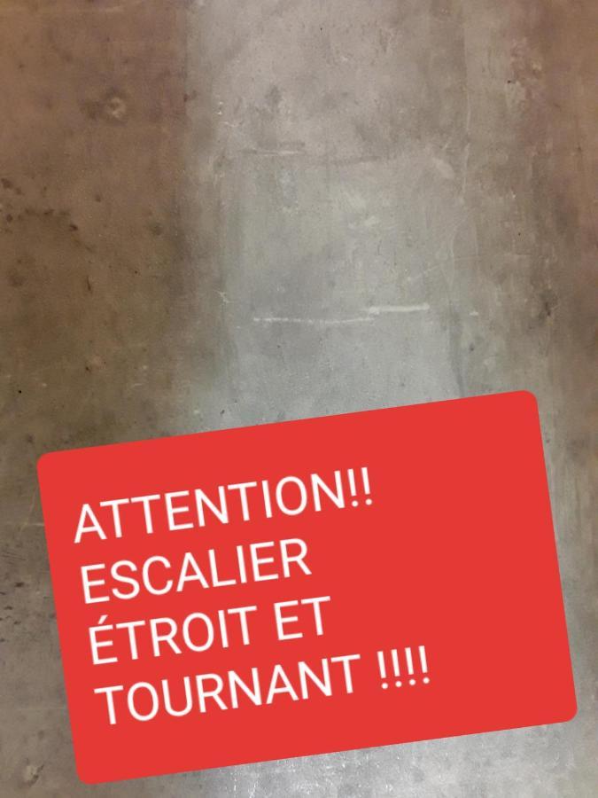 La Chambre D'A Cote Doulezon Exteriér fotografie
